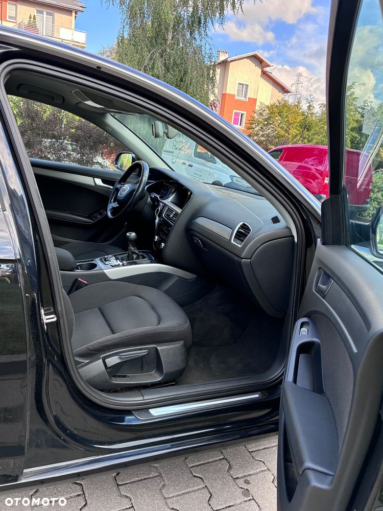 Audi A4 Limousine - 9