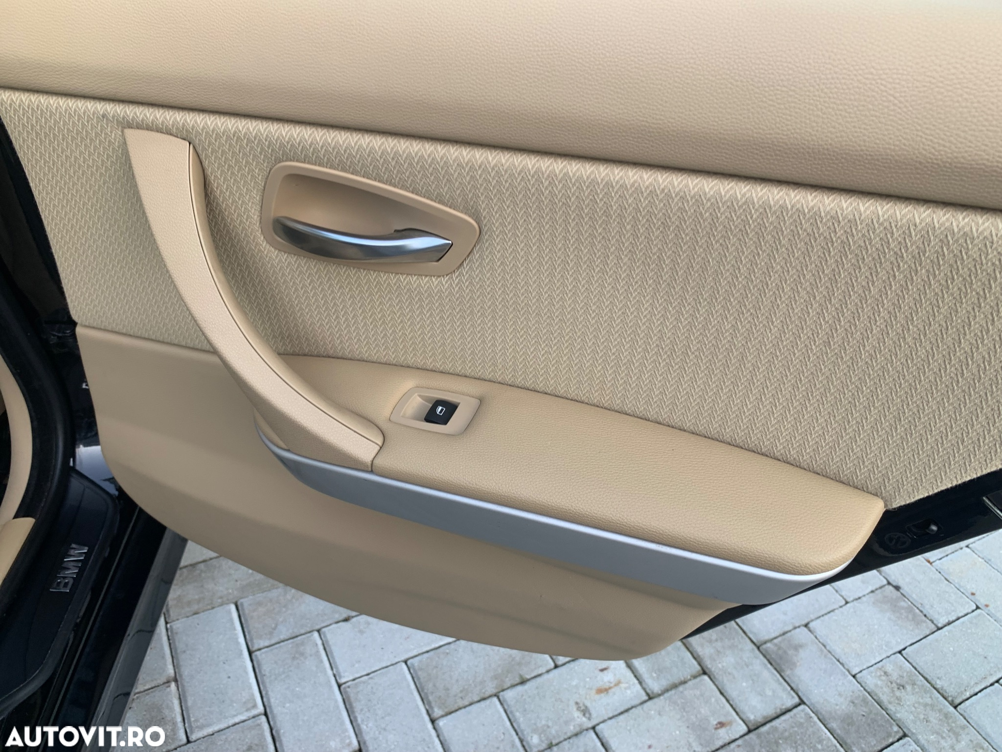 BMW Seria 3 318i - 7