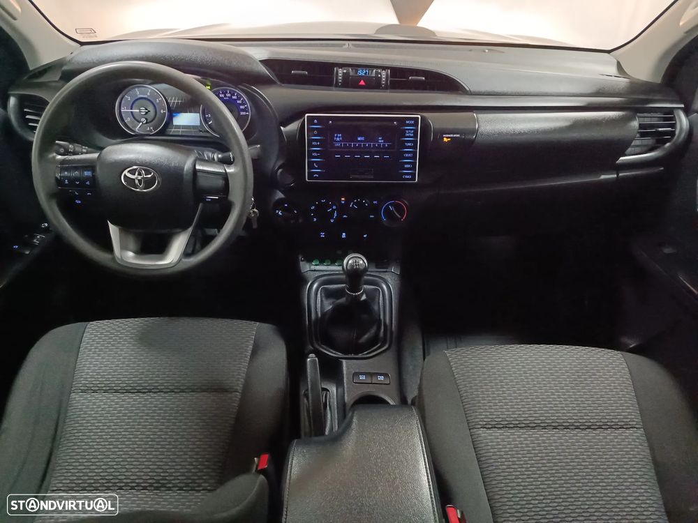 Toyota Hilux - 28