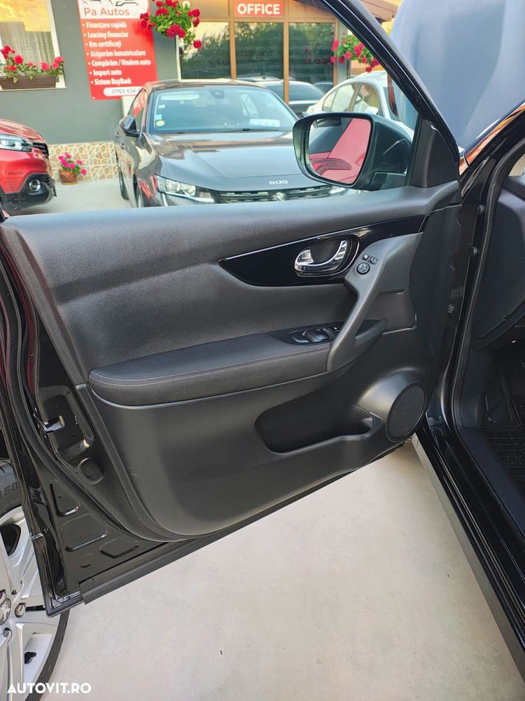 Nissan Qashqai 1.6 DCI ALL-MODE 4x4i TEKNA+ - 10
