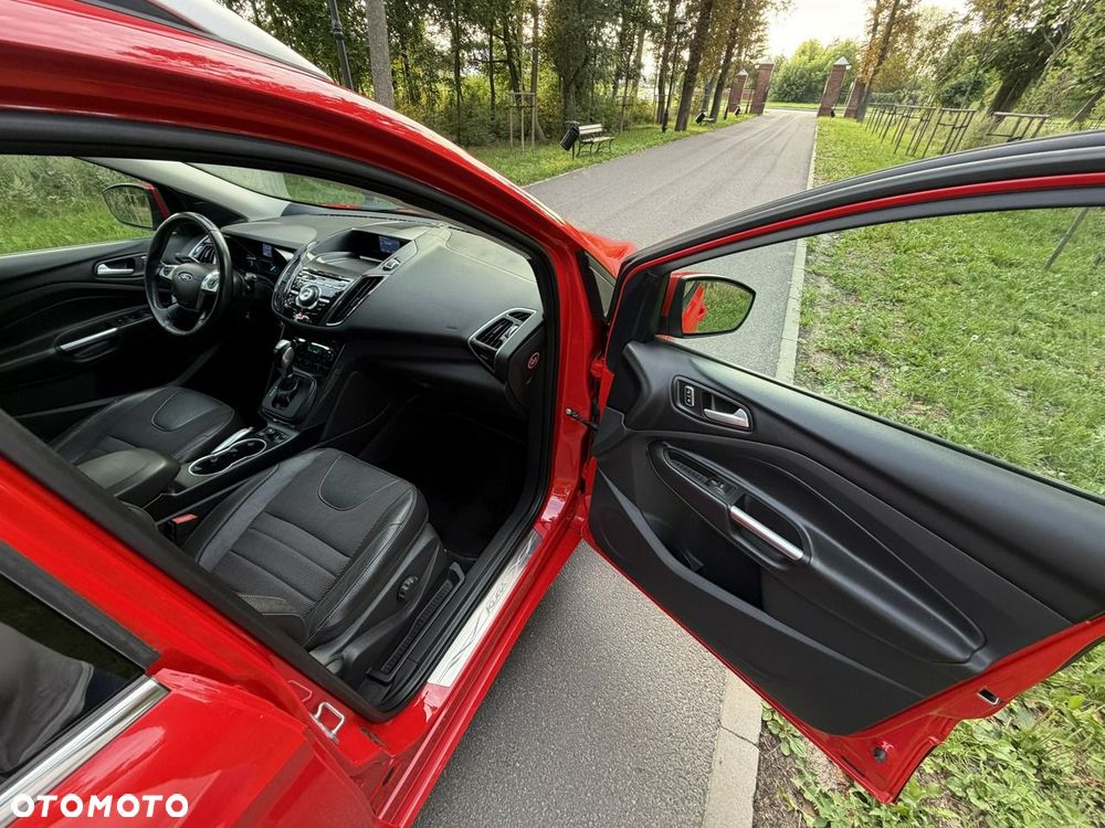 Ford Kuga - 31