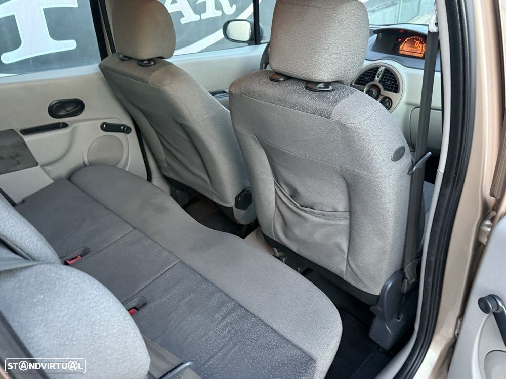 Renault Modus 1.2 Confort Dynamique - 23