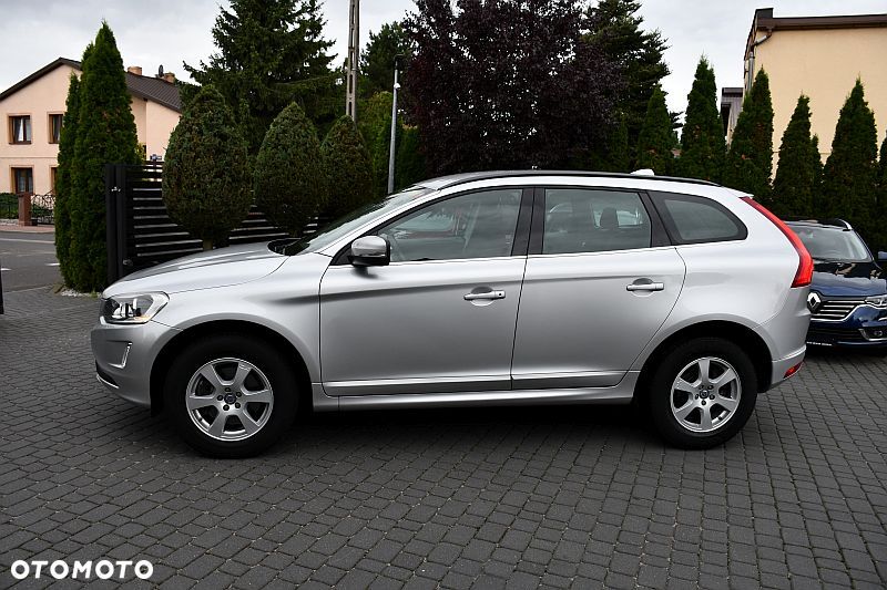 Volvo XC 60 D4 Geartronic Momentum - 27