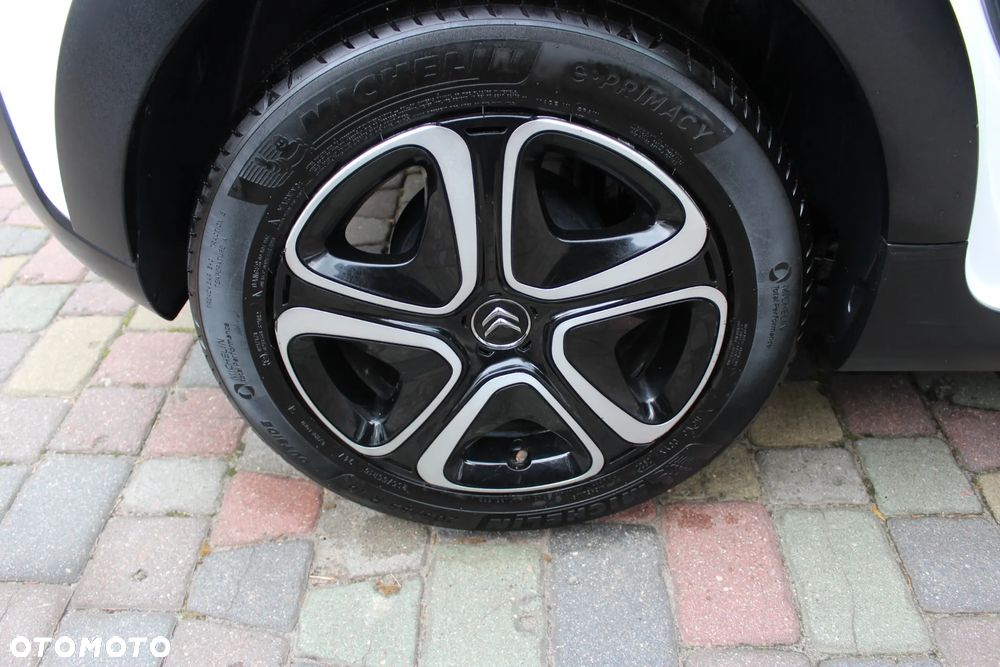 Citroën C3 1.2 PureTech Plus - 23