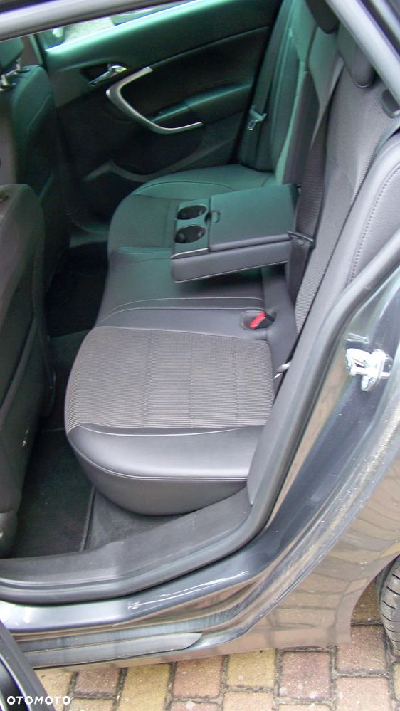 Opel Insignia 2.0 CDTI Cosmo - 11