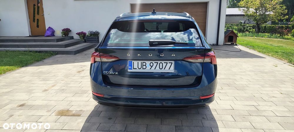 Skoda Octavia 2.0 TDI Ambition DSG - 6
