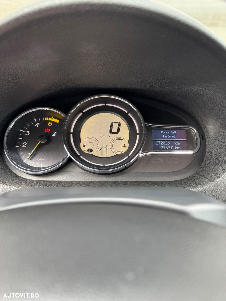 Renault Megane ENERGY dCi 110 Start & Stop Bose Edition - 9