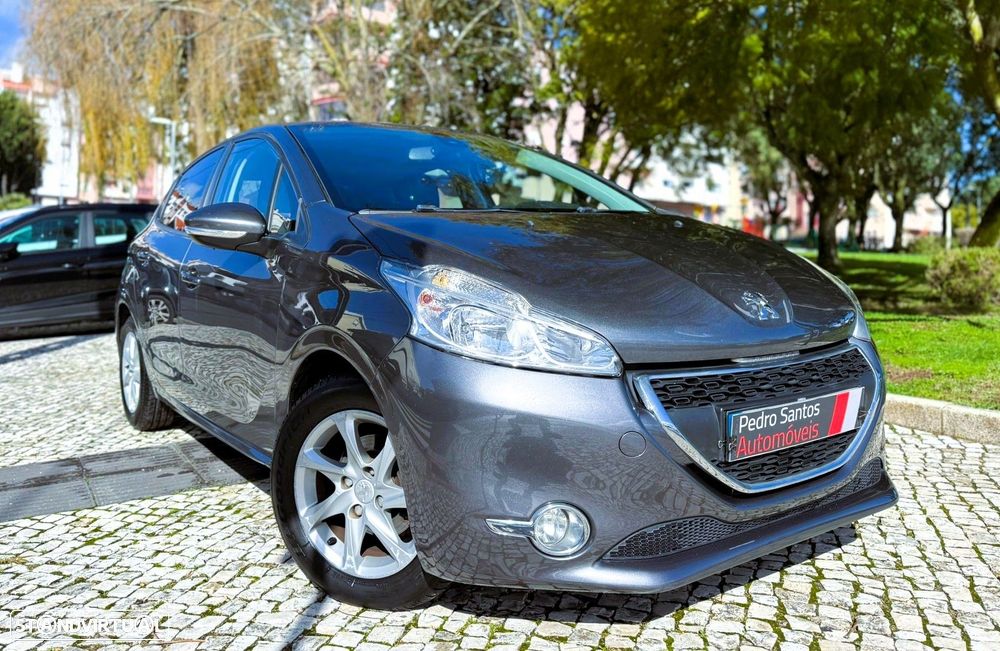 Peugeot 208 1.4 HDi Active - 1