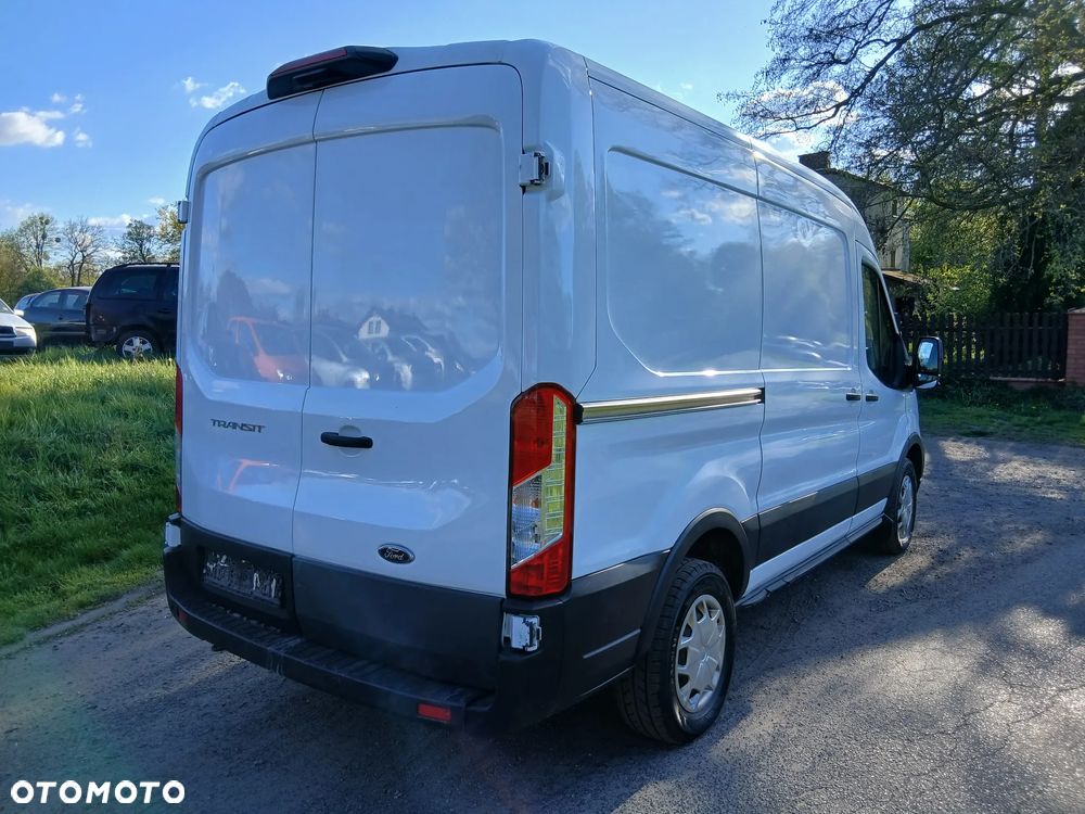 Ford Transit - 22