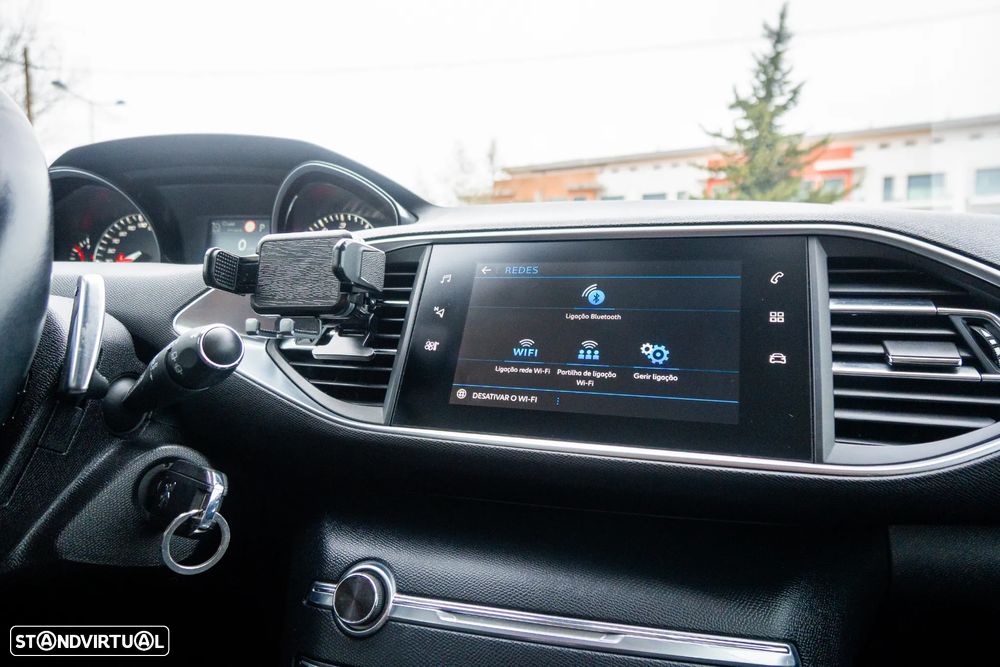 Peugeot 308 SW BlueHDi 130 EAT6 Stop & Start Allure Business-Pack - 11