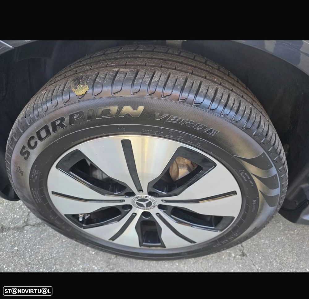 Mercedes-Benz EQC 400 4Matic - 4