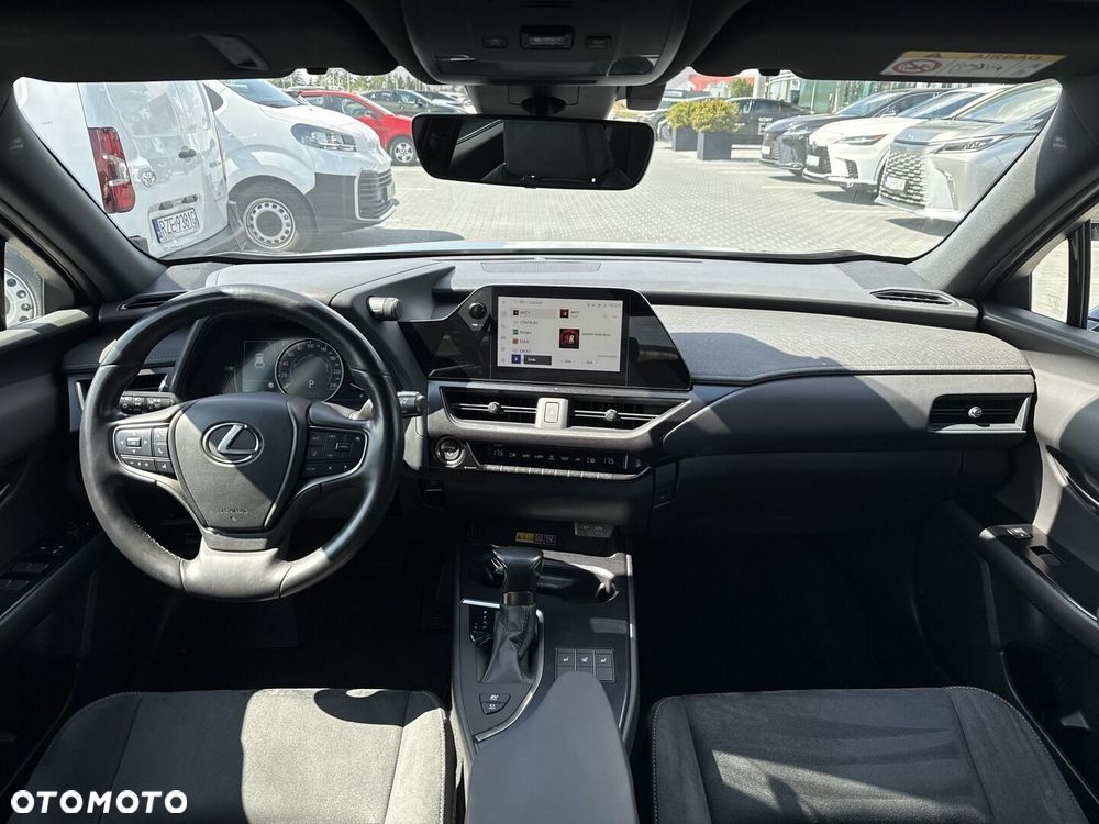 Lexus UX 250h GPF Business 2WD - 15