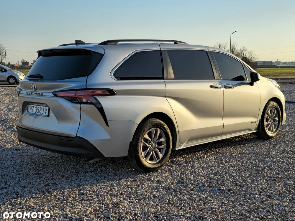 Toyota Sienna 2021 photo 4