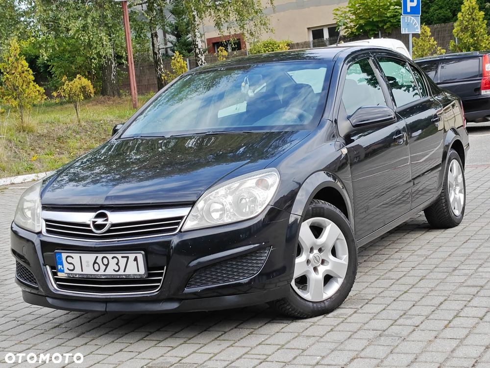 Opel Astra 1.6 Enjoy - 1