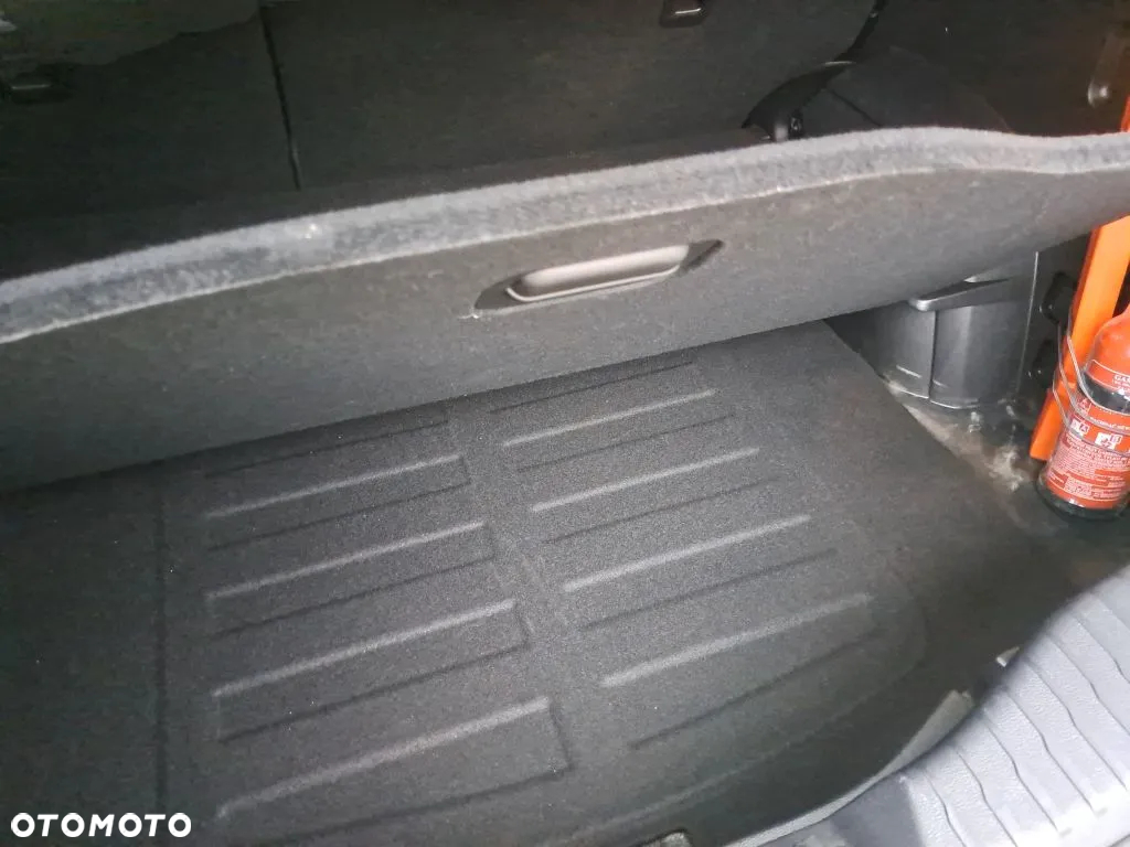 SsangYong/KGM Tivoli Grand 1.5 T-GDI Adventure - 24