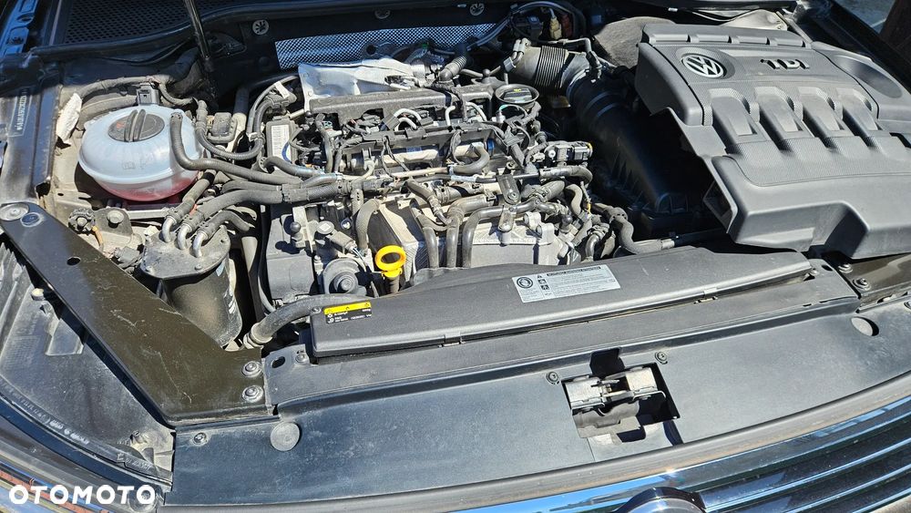 Volkswagen Passat 2.0 TDI BMT Highline DSG - 24