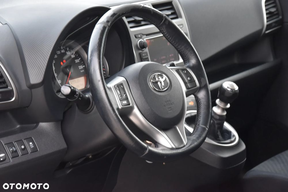 Toyota Verso S 1.33 Luna - 6
