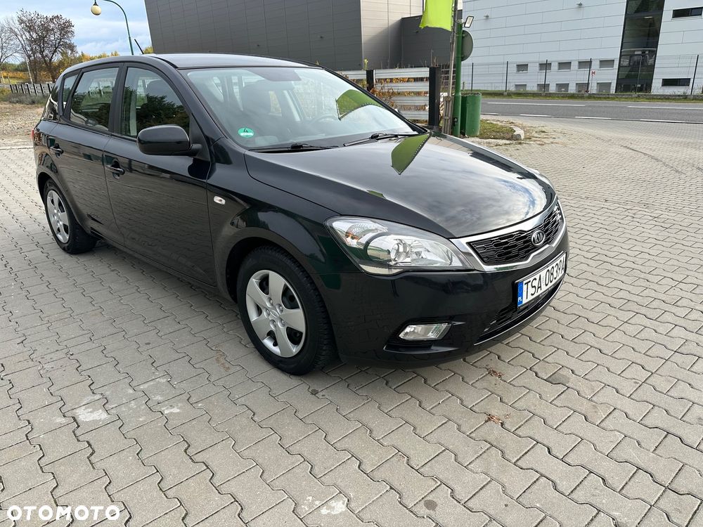 Kia Ceed 1.4 Comfort + - 2
