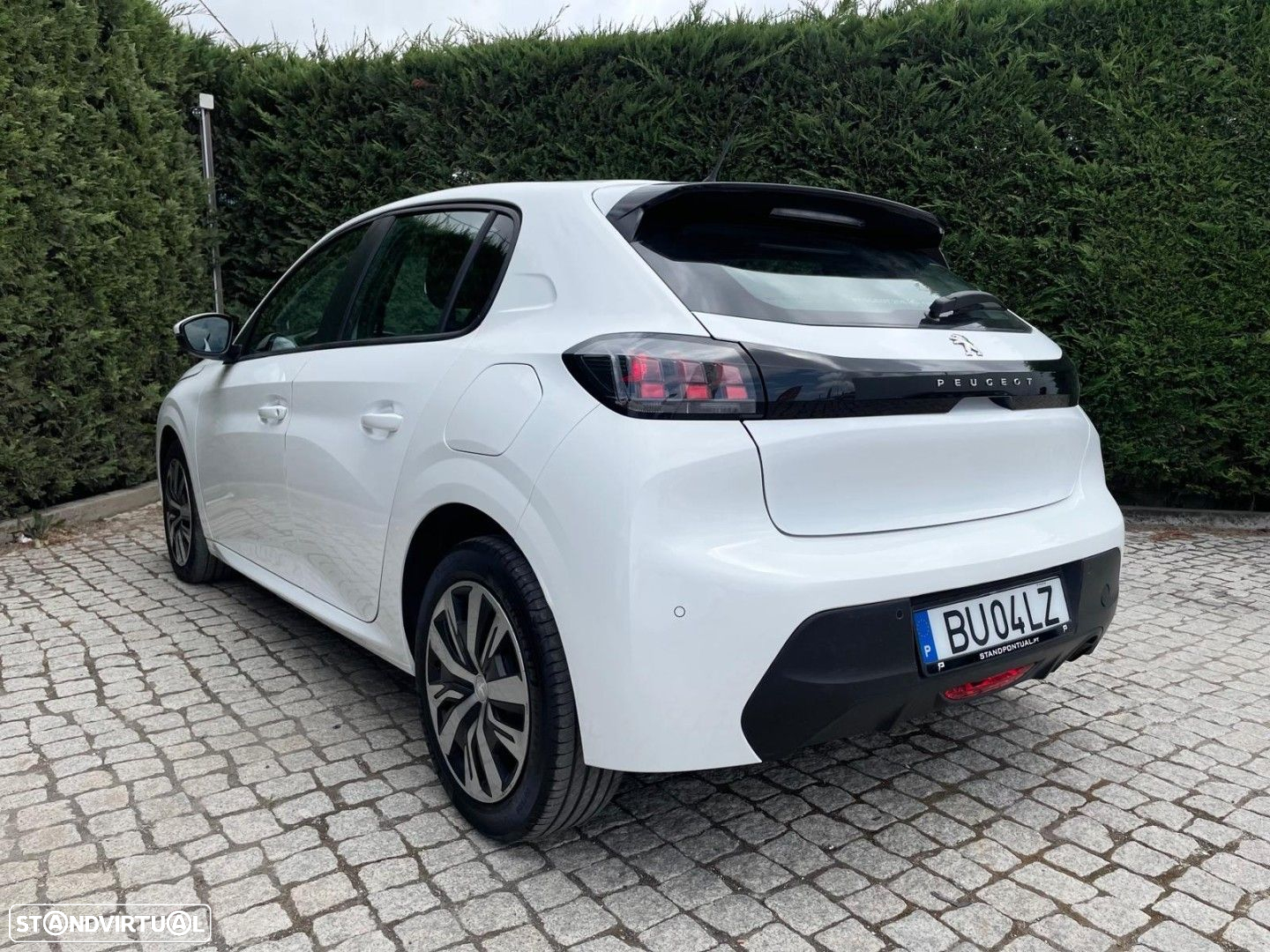 Peugeot 208 1.2 PureTech Active - 4