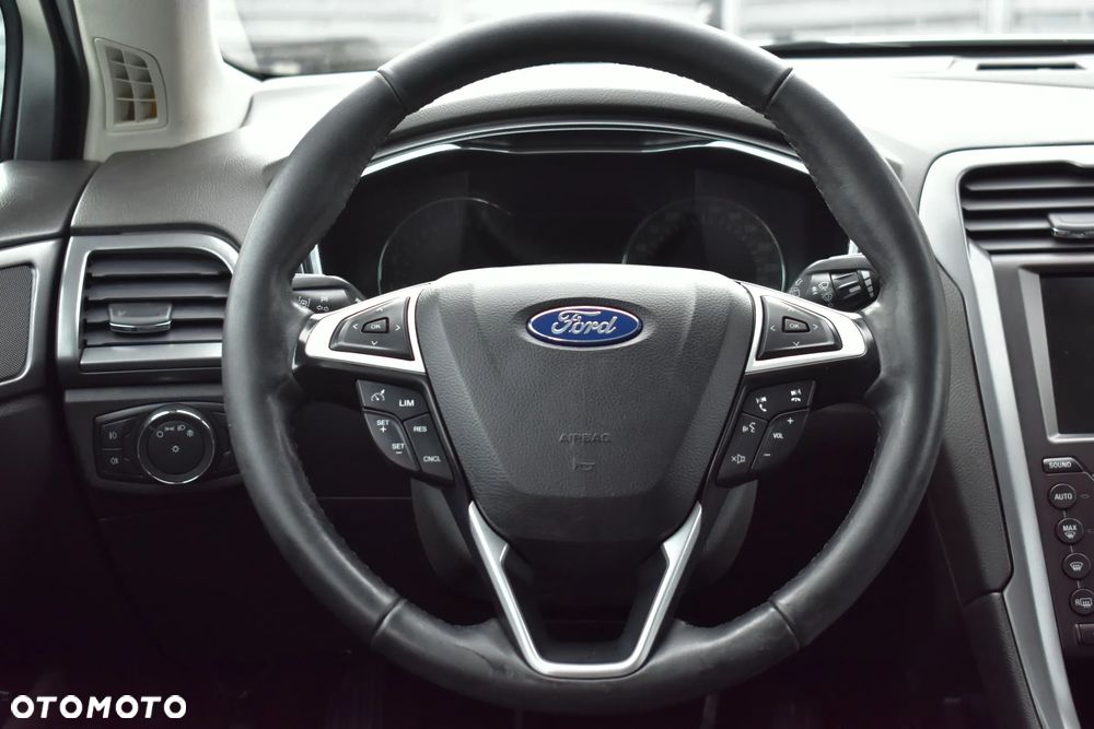 Ford Mondeo 2.0 TDCi Titanium - 27