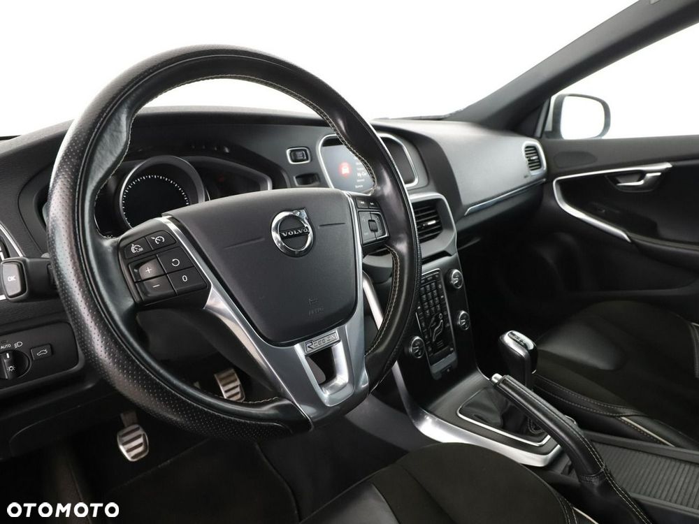 Volvo V40 T3 RDesign - 15