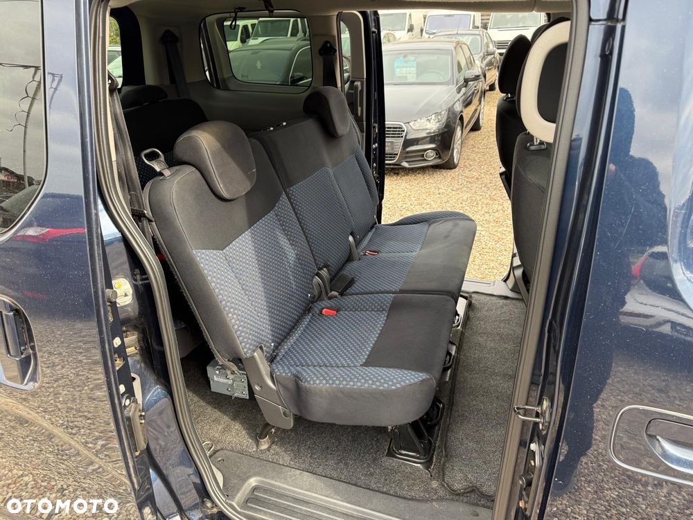 Nissan NV200 Evalia 1.5 Premium - 15