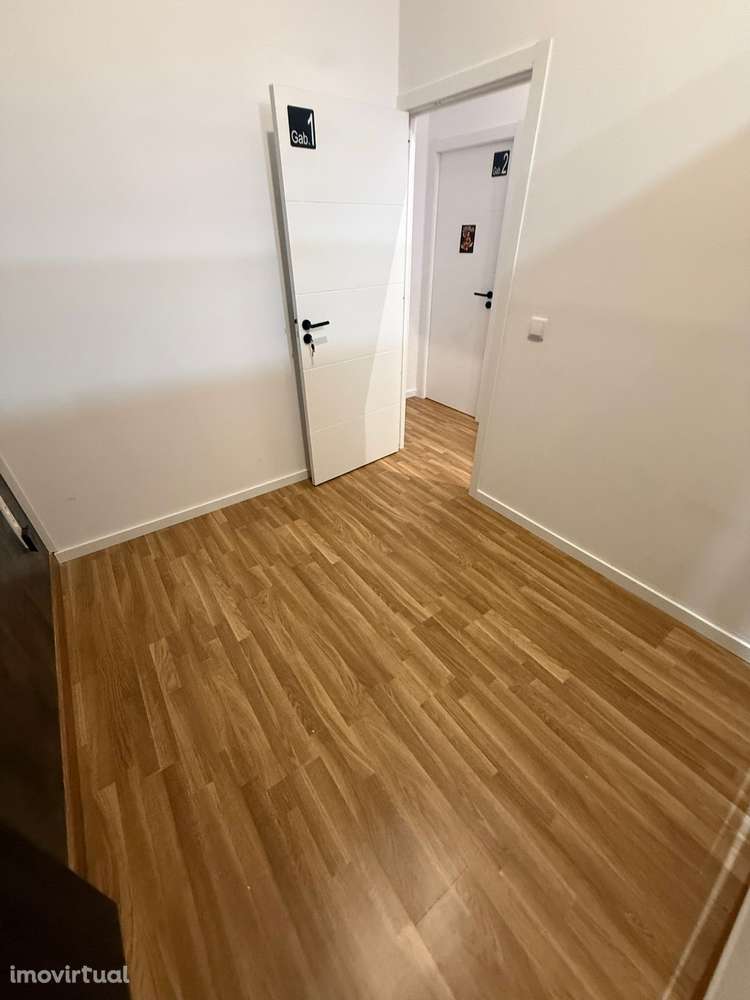 Gabinete para alugar na Venepor - Grande imagem: 2/2