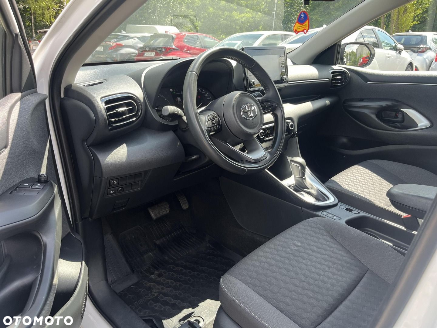 Toyota Yaris Hybrid 1.5 Comfort - 20
