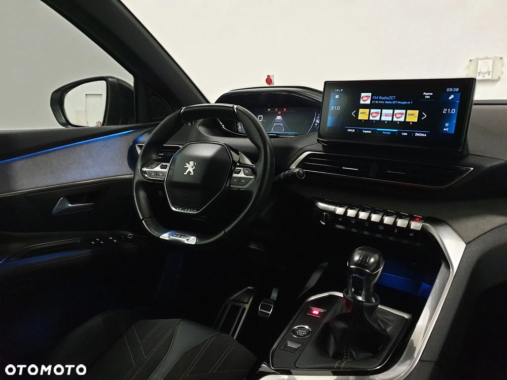 Peugeot 3008 1.5 BlueHDi GT S&S - 2