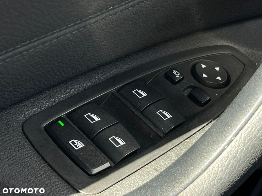 BMW X1 xDrive25e Advantage - 40