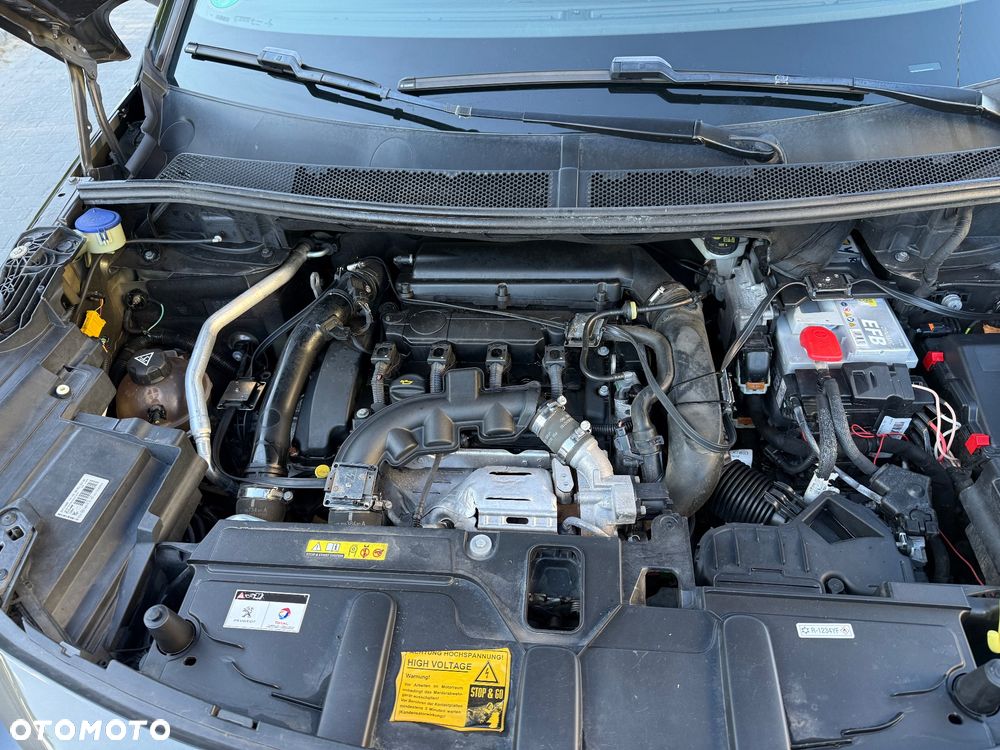 Peugeot 3008 THP 165 EAT6 Stop & Start Allure - 29
