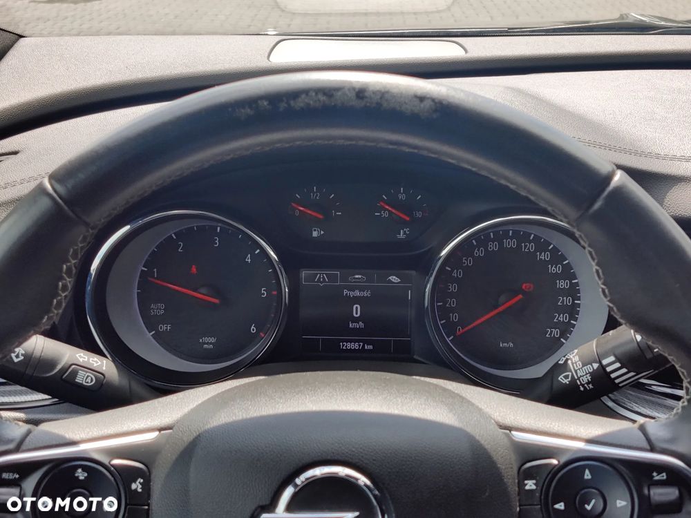 Opel Insignia 1.5 Business - 10