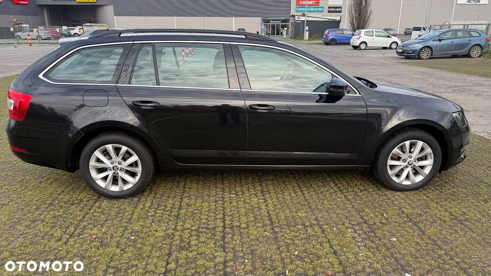 Skoda Octavia 2.0 TSI 4x4 Style DSG - 8