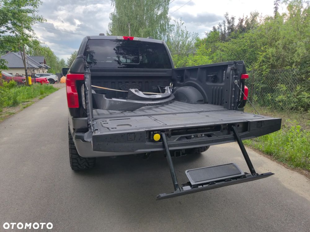 Ford F150 - 6