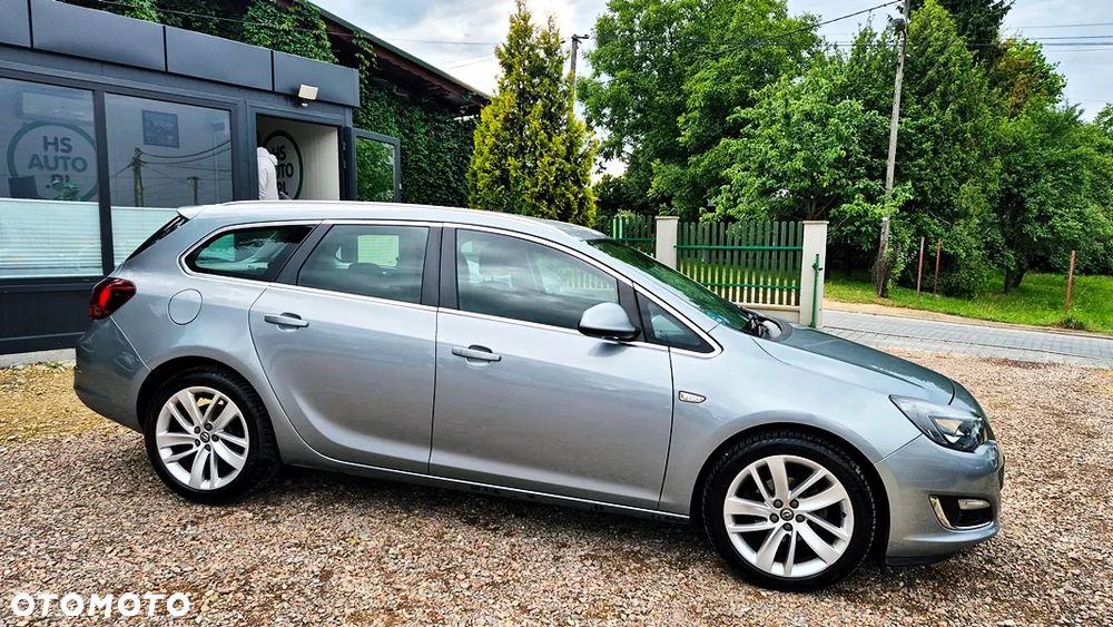 Opel Astra 1.4 T Cosmo - 8