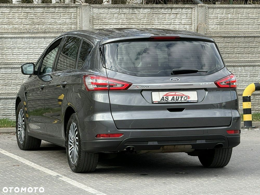 Ford S-Max 2.0 EcoBlue Titanium - 4