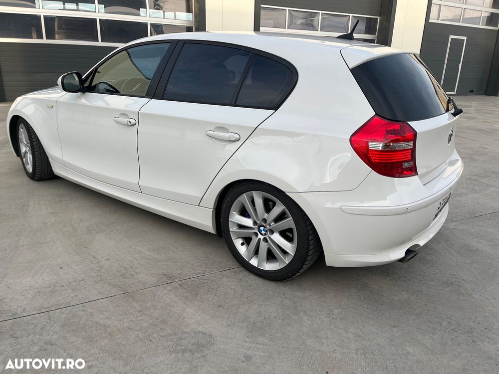 BMW Seria 1 123d - 6