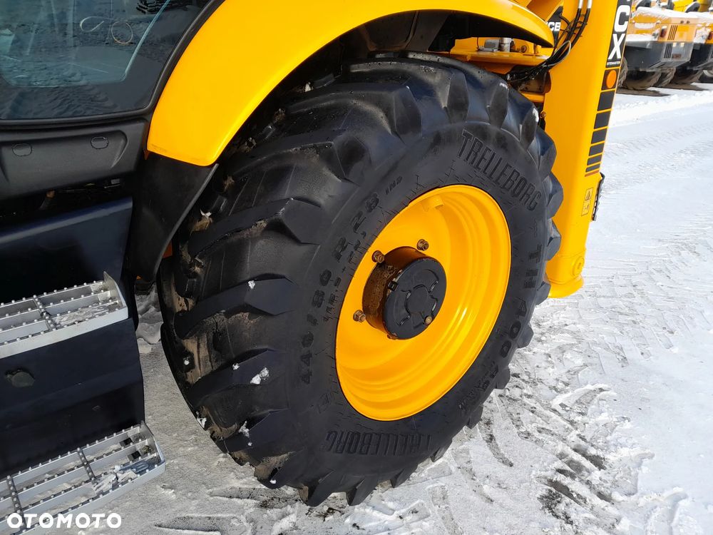 JCB JCB 4CX AEC  2022r - 16