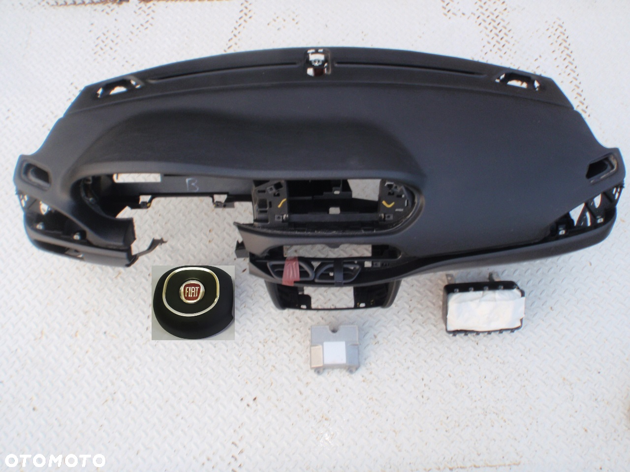 FIAT TIPO LIFT PODUSZKA POWIETRZNA KIEROWCY AIRBAG ORYGINAŁ DESKA PASY PAS USA KANADA EU NOWA NEW NEU NEV Raz2 - 16