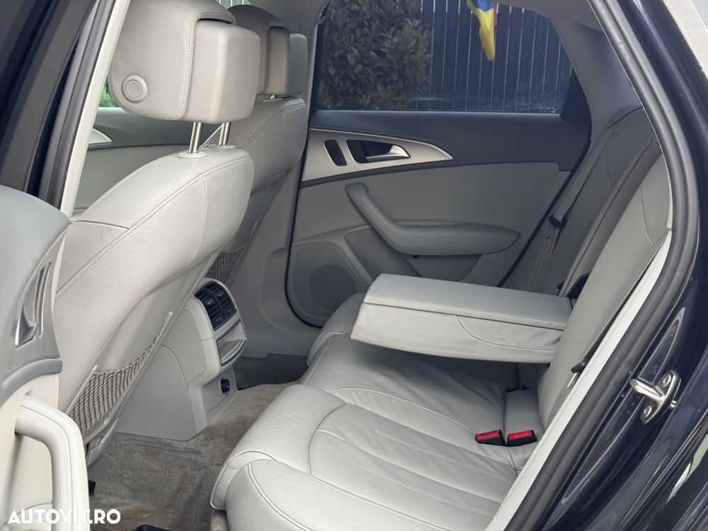 Audi A6 Sportback e-tron - 12