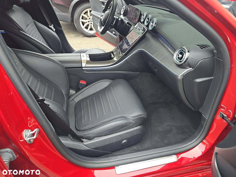 Mercedes-Benz Klasa C 300 4Matic 9G-TRONIC AMG Line - 7