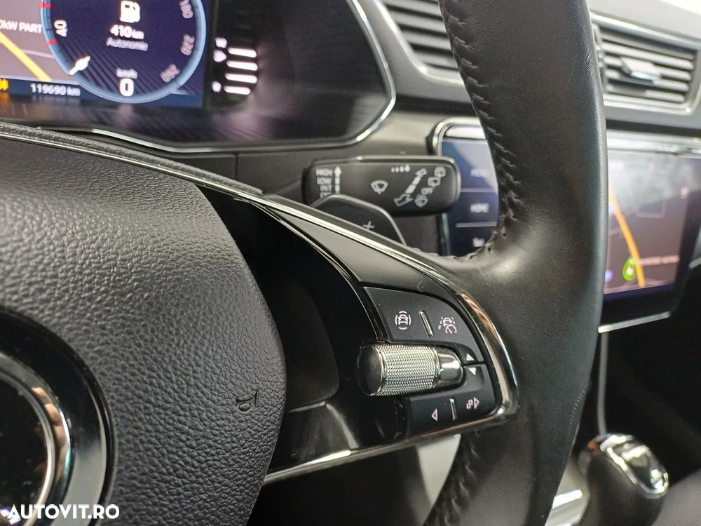 Skoda Superb 2.0 TDI DSG Style - 14