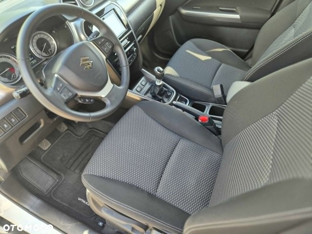 Suzuki Vitara - 15