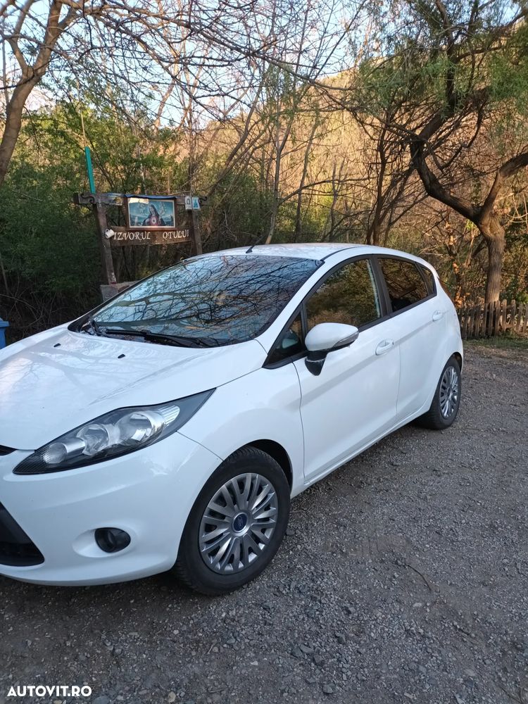 Ford Fiesta - 7