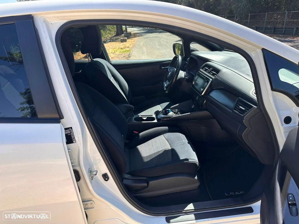 Nissan Leaf 40 kWh Acenta - 33