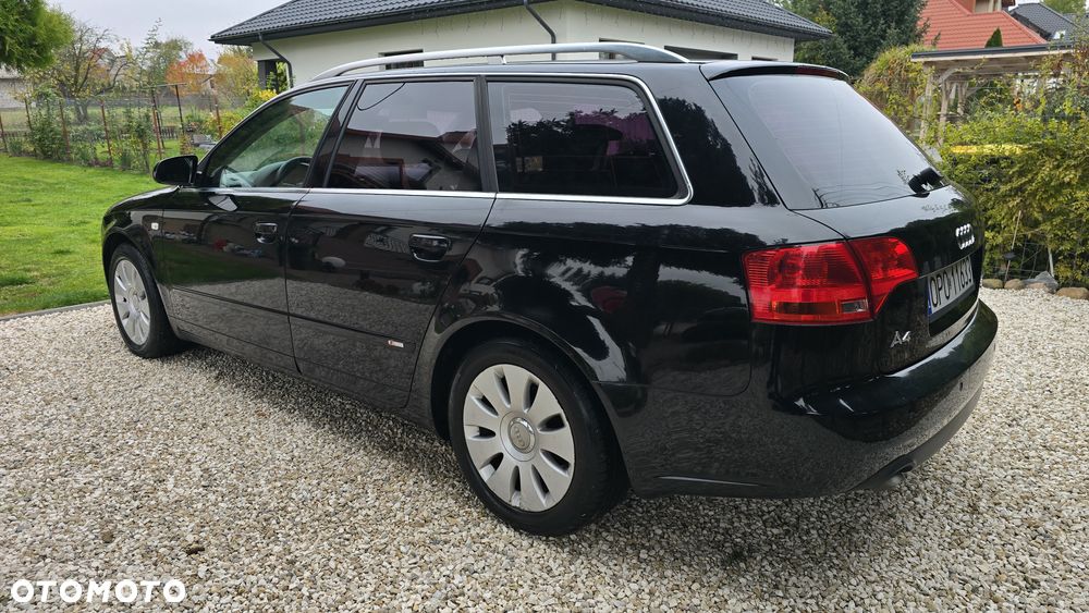Audi A4 Avant - 5