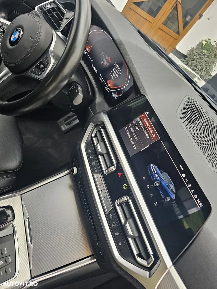 BMW Seria 3 330i AT - 11