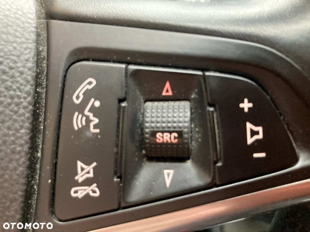 Opel Insignia 1.8 Cosmo - 10