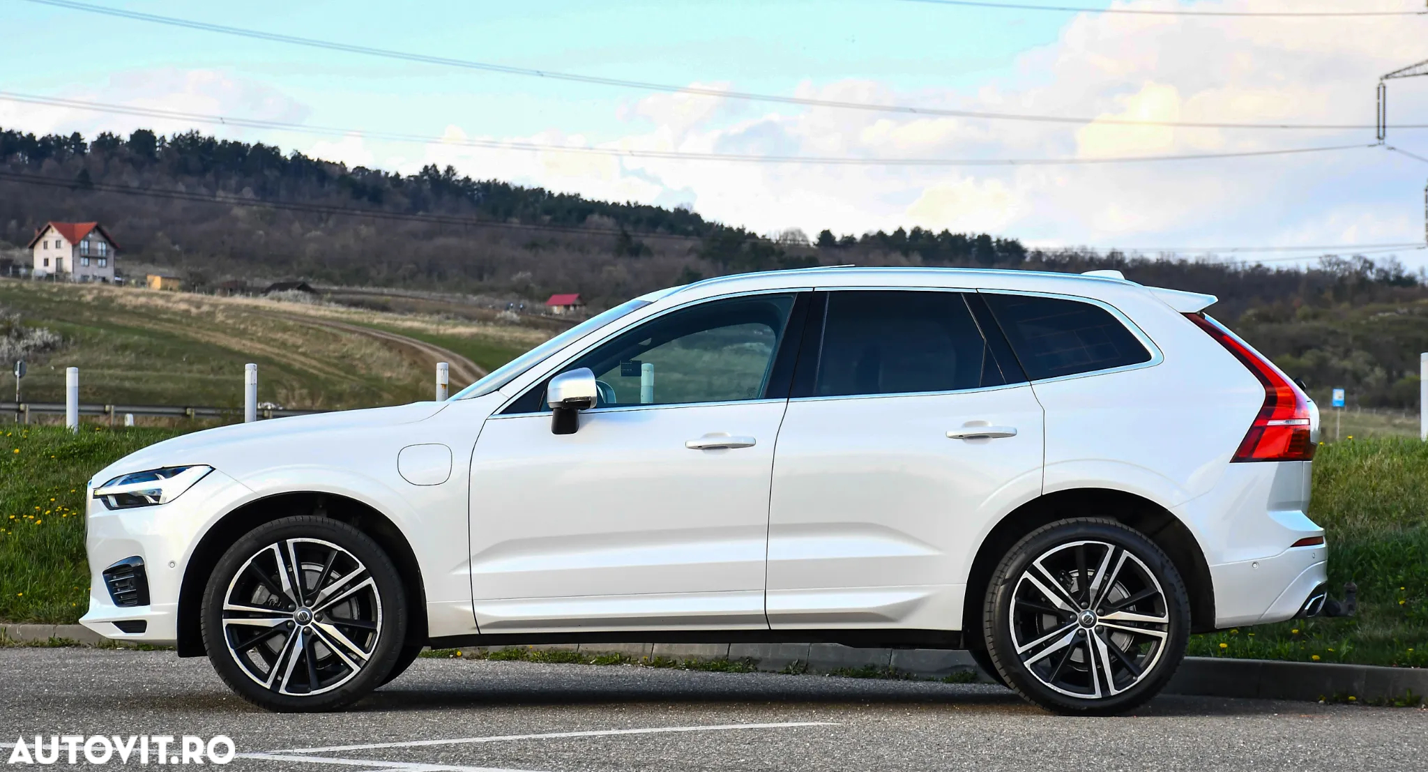 Volvo XC 60 T8 Twin Engine AWD Geartronic RDesign - 39