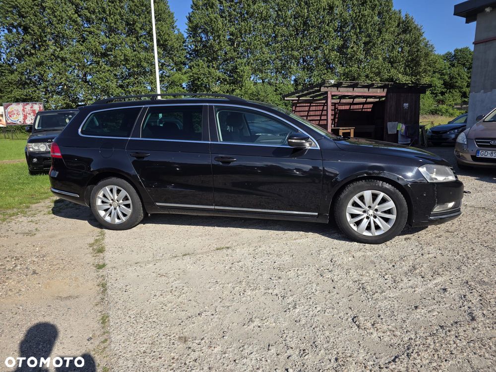 Volkswagen Passat 2.0 TDI Comfortline DSG - 2